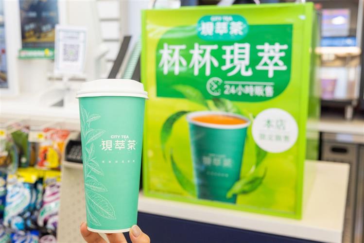 「CITY_TEA現萃茶」以嚴選好茶、24小時新鮮現萃等優勢做出市場區隔，目前「單杯萃茶機」已導入達2,000店。（圖／品牌業者提供）